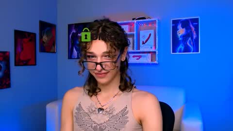 kevi here online show from October 10, 2025, 9:08 am