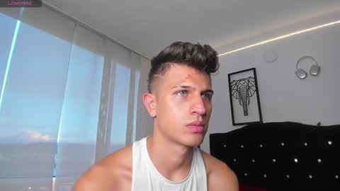 Kevin Ahs online show from November 6, 2025, 10:32 pm