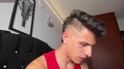 Kevin Ahs online show from November 20, 2025, 10:20 pm