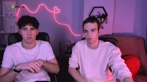 Snapshot of kevin_nix_ chatting on February 2, 2026, 1:32 pm kevin_nix_ online show from February 2, 2026, 1:32 pm