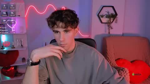 Snapshot of kevin_nix_ chatting on February 6, 2026, 8:12 pm kevin_nix_ online show from February 6, 2026, 8:12 pm