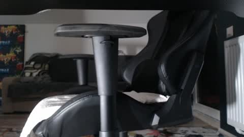 Kevinn online show from December 15, 2024, 12:51 am