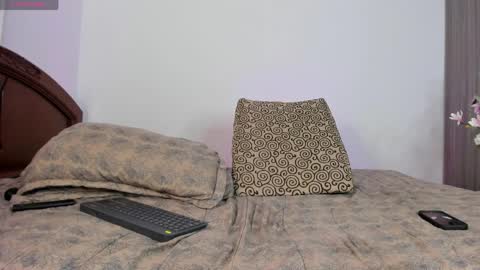 kevin and ottis online show from April 10, 2026, 1:44 am