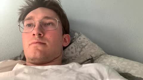 kevkev_01 online show from May 10, 2026, 3:17 pm
