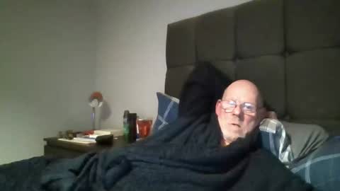 kevlooking4sez online show from March 21, 2026, 1:54 am