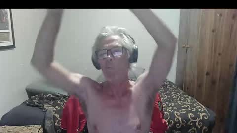 kevwestunder9696 online show from December 1, 2025, 12:21 pm