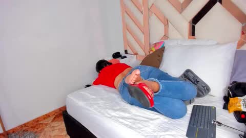 Keila Milf online show from November 25, 2025, 2:55 am