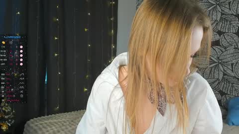 Snapshot of keylalong chatting on January 15, 2025, 7:37 am Hi Im Mary Glad to see you in my room PVT is open online show from January 15, 2025, 7:37 am