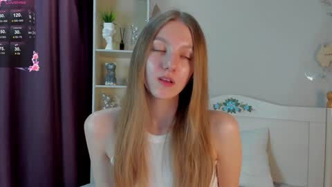 Snapshot of keylalong chatting on January 20, 2025, 11:35 am Hi Im Mary Glad to see you in my room PVT is open online show from January 20, 2025, 11:35 am