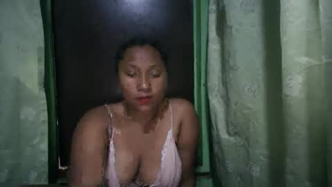 Snapshot of kezia0910 chatting on November 19, 2025, 7:03 pm kezia0910 online show from November 19, 2025, 7:03 pm