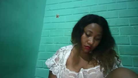 Snapshot of kezia0910 chatting on November 22, 2025, 7:02 pm kezia0910 online show from November 22, 2025, 7:02 pm