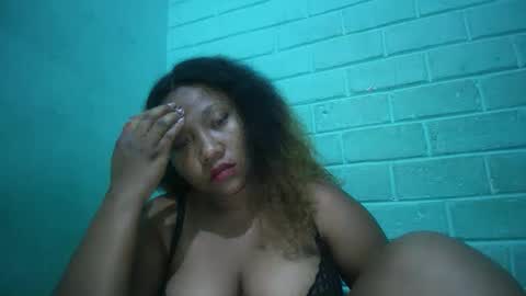 Snapshot of kezia0910 chatting on November 28, 2025, 3:25 pm kezia0910 online show from November 28, 2025, 3:25 pm