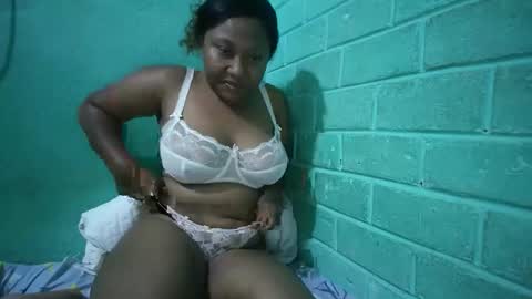 kezia0910 online show from January 7, 2026, 2:47 am