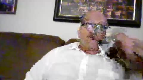 Kent online show from October 18, 2025, 11:05 pm