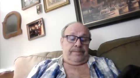 Kent online show from November 12, 2025, 3:18 am