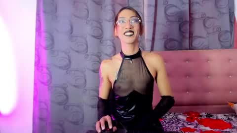 Khandyz online show from March 22, 2026, 5:05 pm