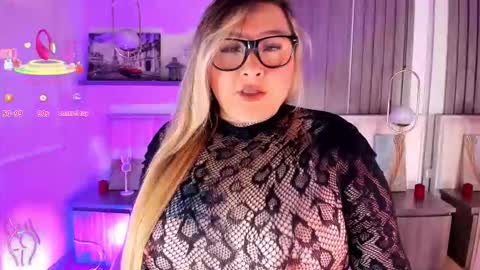 Kharla Marin online show from March 28, 2026, 10:42 pm