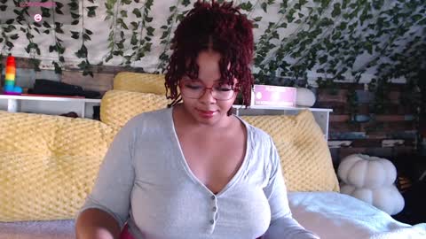 Snapshot of khayaparker chatting on January 4, 2025, 2:04 pm Khaya online show from January 4, 2025, 2:04 pm