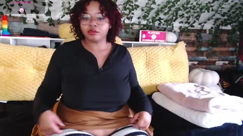 Snapshot of khayaparker chatting on January 5, 2025, 4:27 pm Khaya online show from January 5, 2025, 4:27 pm