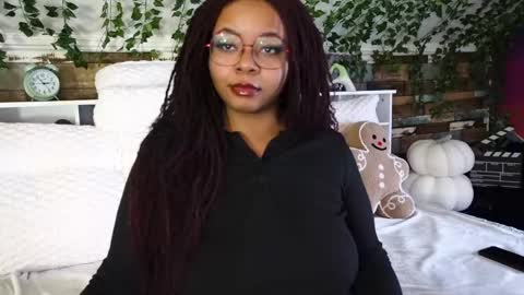 Snapshot of khayaparker chatting on February 20, 2025, 7:52 pm Khaya online show from February 20, 2025, 7:52 pm