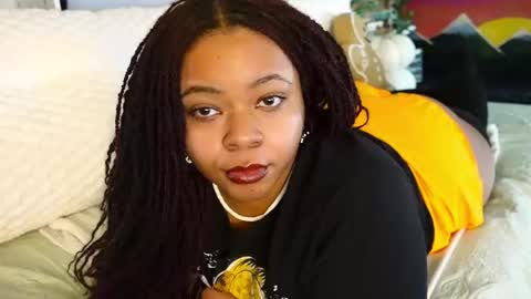 Snapshot of khayaparker chatting on February 27, 2025, 2:21 pm Khaya online show from February 27, 2025, 2:21 pm