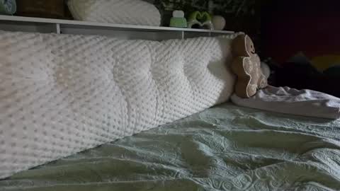 Snapshot of khayaparker chatting on March 10, 2025, 12:26 pm Khaya online show from March 10, 2025, 12:26 pm