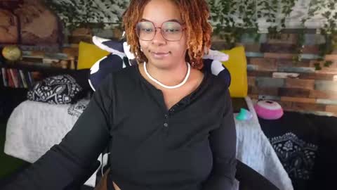 Snapshot of khayaparker chatting on September 8, 2025, 4:06 pm Khaya online show from September 8, 2025, 4:06 pm