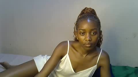 Snapshot of kheisah chatting on October 20, 2025, 1:44 pm kheisah online show from October 20, 2025, 1:44 pm