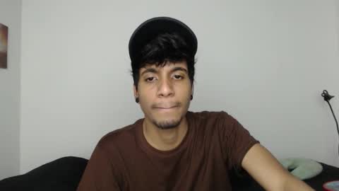 khevinlopezonig online show from November 26, 2025, 3:29 am