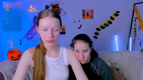 khloebeauty online show from October 22, 2025, 7:24 pm