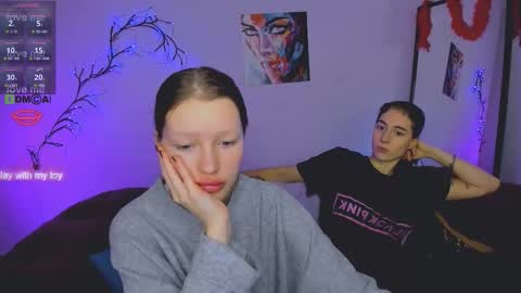 khloebeauty online show from December 5, 2025, 8:05 pm