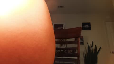 Snapshot of khloeexoxo chatting on October 9, 2025, 12:08 am Khloe online show from October 9, 2025, 12:08 am