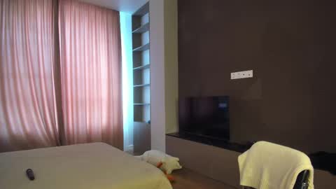  sexy Yuna  online show from February 27, 2025, 9:11 am