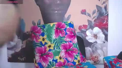 Snapshot of khoraymabitch chatting on October 1, 2025, 12:55 pm khoraymabitch online show from October 1, 2025, 12:55 pm