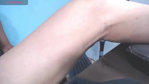 Snapshot of khoraymabitch chatting on October 22, 2025, 3:23 pm khoraymabitch online show from October 22, 2025, 3:23 pm