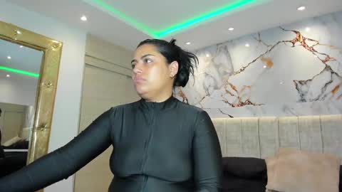    N         M online show from November 10, 2025, 11:20 am