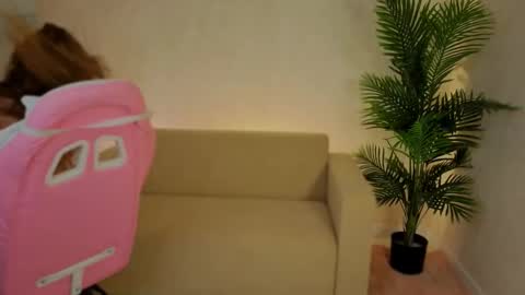 kianawhite online show from February 27, 2026, 9:42 am