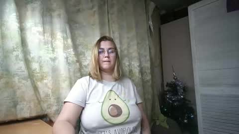 kianna_dior_ online show from January 4, 2025, 6:19 pm