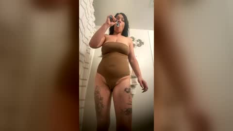 kiannaluv online show from July 6, 2026, 1:19 pm