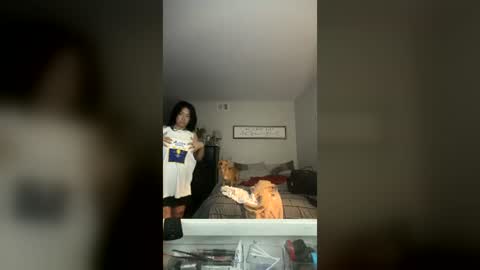 kiannaluv online show from July 11, 2026, 1:58 pm