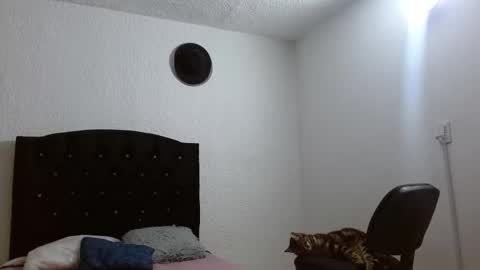 Snapshot of kianryu chatting on September 15, 2025, 12:21 am Adrian Chlloe online show from September 15, 2025, 12:21 am