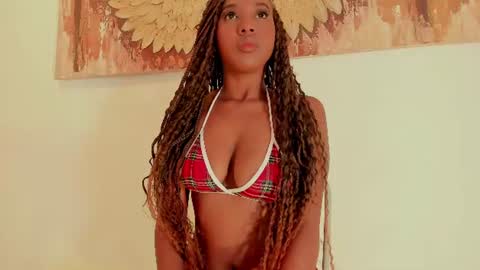 Kiara online show from July 20, 2026, 1:35 pm