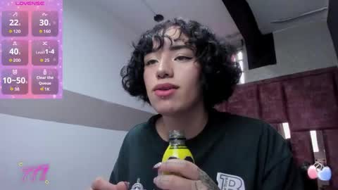 KIARA FOX online show from April 13, 2026, 9:31 pm