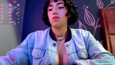 KIARA FOX online show from May 16, 2026, 7:34 pm