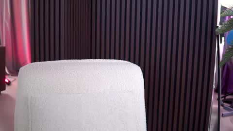 kiara_moreno online show from September 27, 2025, 9:47 am