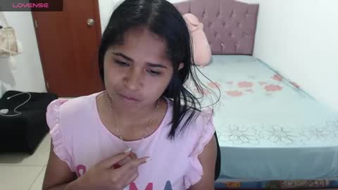 Snapshot of kiara_williamss chatting on January 4, 2025, 11:48 pm Kiara online show from January 4, 2025, 11:48 pm