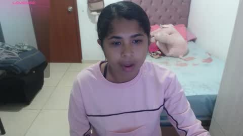 Snapshot of kiara_williamss chatting on November 23, 2025, 10:20 pm Kiara online show from November 23, 2025, 10:20 pm