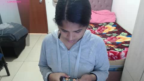 Snapshot of kiara_williamss chatting on December 5, 2025, 3:52 pm Kiara online show from December 5, 2025, 3:52 pm