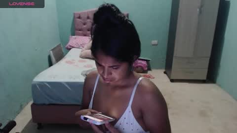 Snapshot of kiara_williamss chatting on February 20, 2026, 12:05 pm Kiara online show from February 20, 2026, 12:05 pm