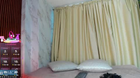 Kiara Zahiri online show from October 1, 2025, 11:16 am